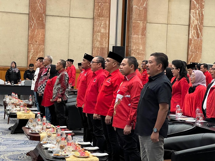 PDIP jadi Penentu Poros Ketiga, Edy Natar-Harris atau Abdul Wahid-SF Harianto?