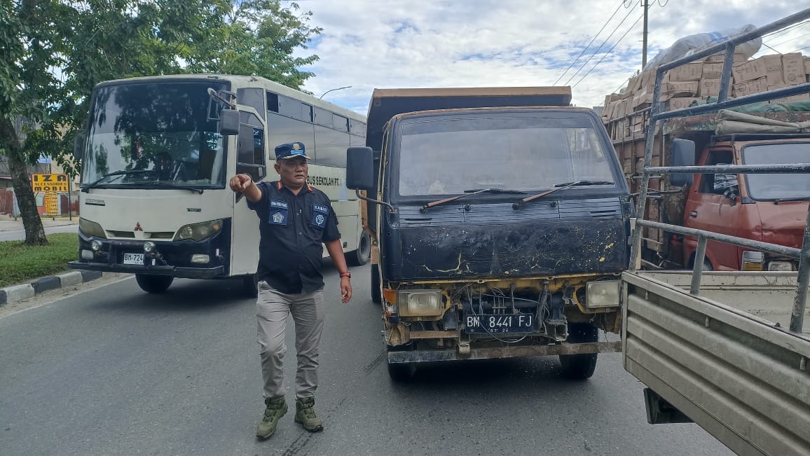 Dishub Gelar Operasi Terpadu 19-25 Agustus, 30 Truk Angkutan di Pekanbaru Diamankan
