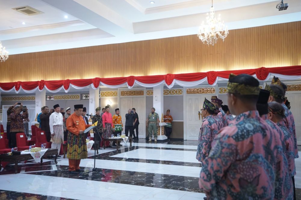 Kukuhkan Pengurus FKUB Riau Periode 2024-2029, Pj Gubri Harap Dapat Menjaga Kedamaian Antar Umat