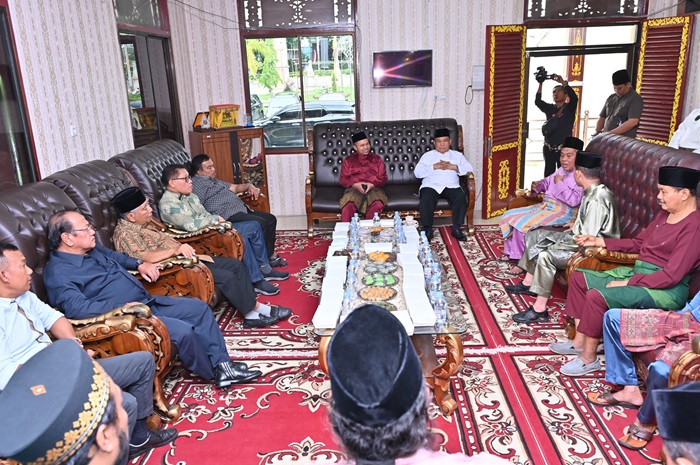 Mantapkan Langkah Maju Pilgub, Pasangan Cagubri Wahid-Hariyanto Minta Tunjuk Ajar LAM Riau