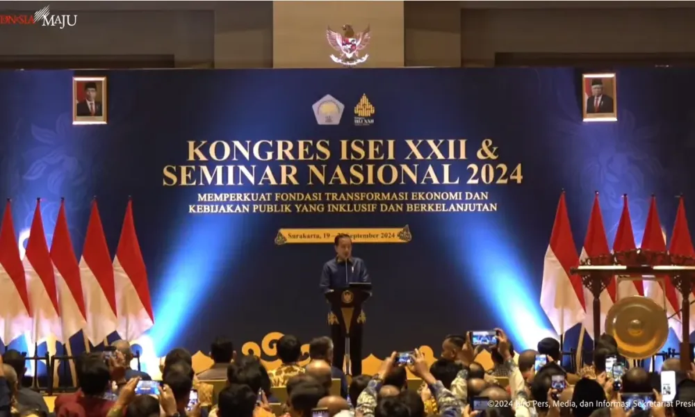 Saat Buka Kongres ISEI ke-XXII, Presiden Jokowi: Tahun 2025 Sebanyak 85 Juta Pekerjaan Akan Hilang