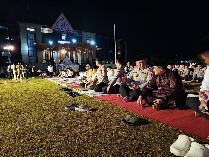 Calon Wali Kota Edy Nasution Puji Langkah Polda Riau Ciptakan Pilkada Damai dengan Doa dan Shalat Subuh Berjamaah