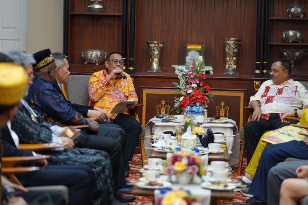 Berminat Investasi di Riau, Investor Amerika dan Korsel Temui Pj Gubri Rahman Hadi