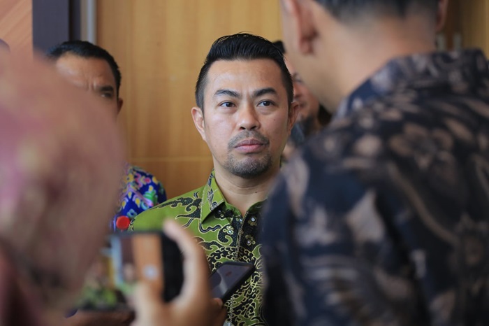 Turun dengan Bakal Cawako, Ada Lurah di Pekanbaru jadi Juru Amplop