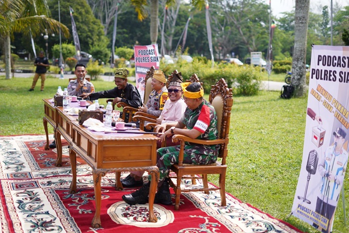 Jadi Narasumber Podcast Polres Siak, Sekda Arfan Usman Dukung Penuh Pilkada Sejuk