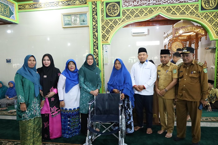 Wirid Akbar di Masjid Al-Muhajirin, Wabup Siak Husni Merza Tekankan Pentingnya Cinta Rasul