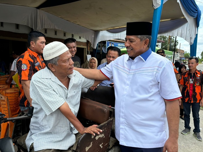 Keterbatasan Fisik tak Halangi Anwar Berikan Dukungan kepada Alfedri-Husni