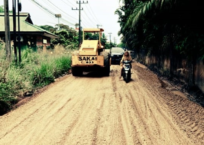 PUPR Pekanbaru Mulai Perbaiki Jalan Bangau Sakti