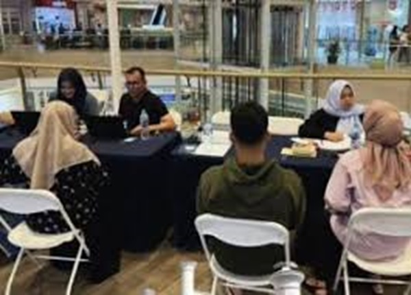 Asyik, Masyarakat Sudah Bisa Bayar Pajak Kendaraan Sambil Ngemall di Living World Pekanbaru