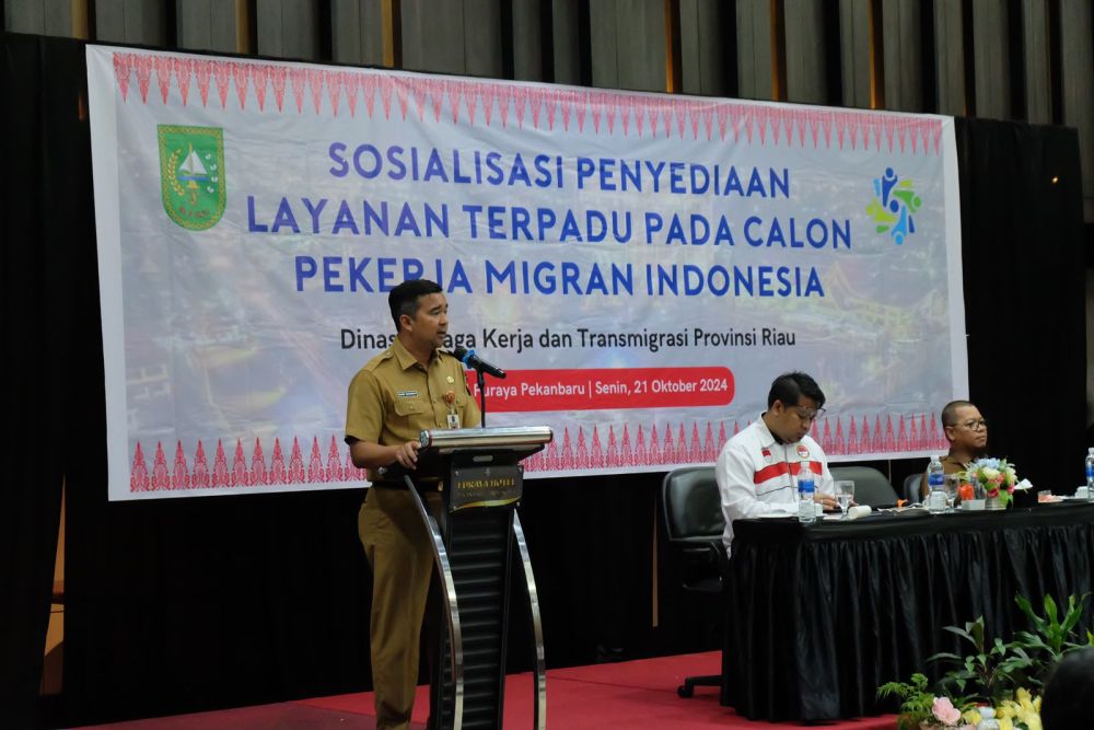 Jamin Hak Pekerja Migran, Kadisnakertrans Riau: Kami Tak Akan Toleransi Bagi Penyalur yang Tipu TKI