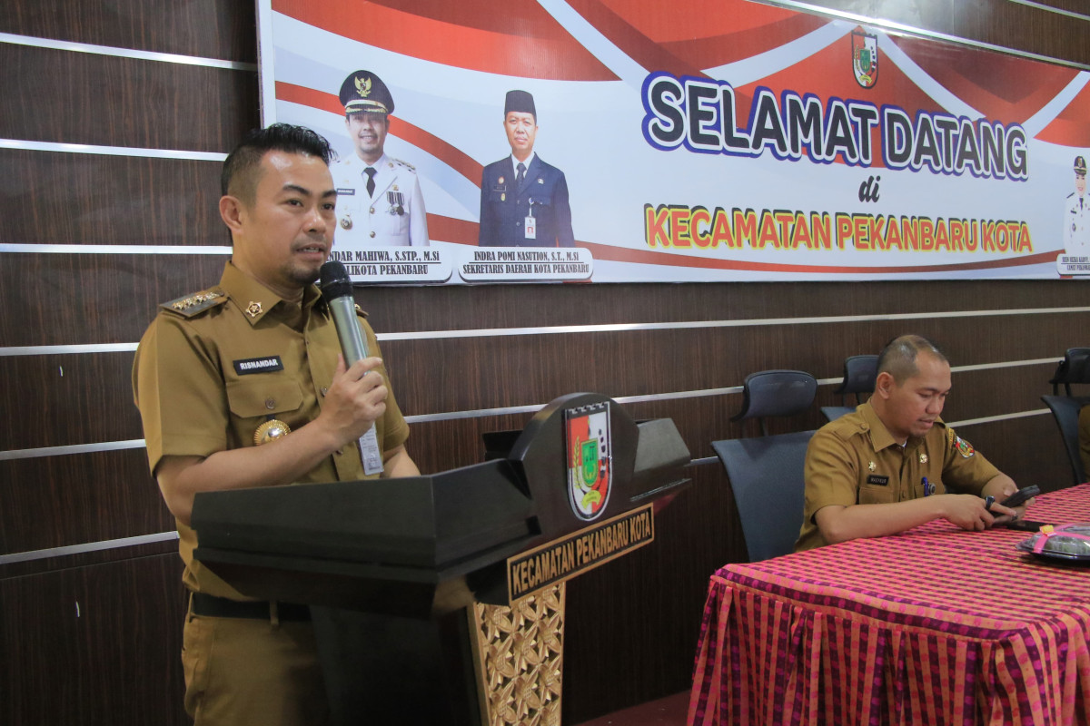 Pj Wali Kota Pekanbaru Tegaskan Tak Ada Arahan Kumpulkan RT-RW dan Tidak Ada Pertemuan Tertutup
