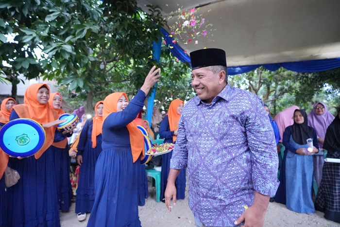 Alfedri Janjikan Aspal Jalan Sukamulya Perawang Barat