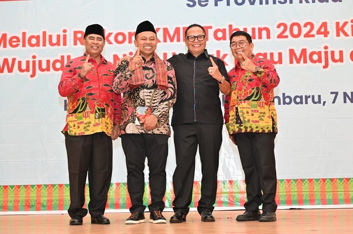 Basrizal Koto: Hasil Rakor IKMR se-Riau Bulat Suara Menyatakan Kesediaan Memenangkan Abdul Wahid-SF Hariyanto