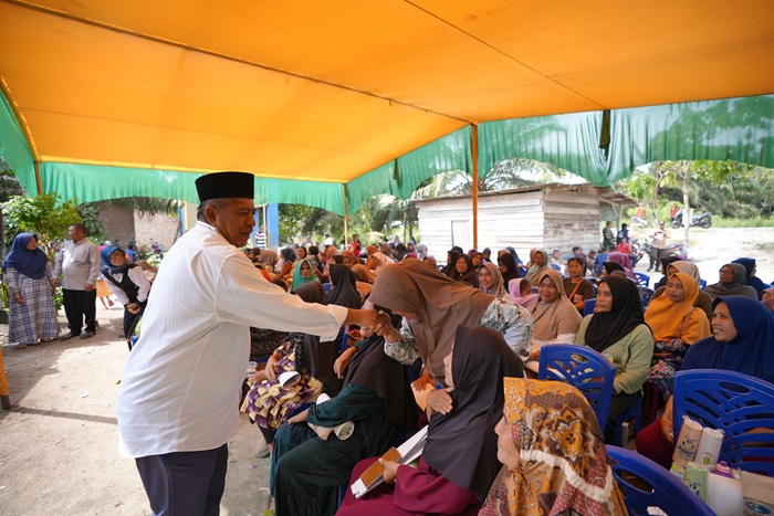 Makin Terik Makin Menyala, Warga Buatan II Antusias Dukung Alfedri-Husni