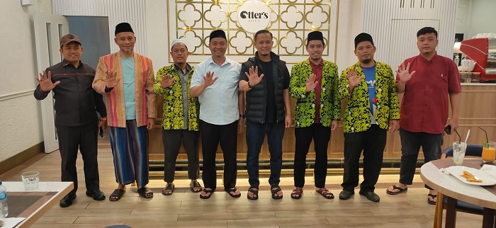 Dewan Masjid Indonesia dan PRIMA Pekanbaru Deklarasi Dukung Agung-Markarius di Pilwako