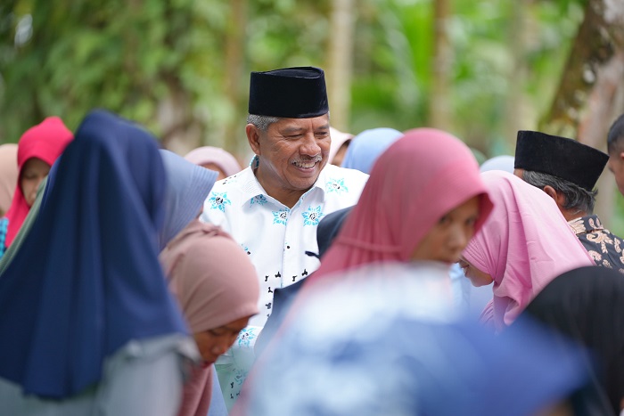 Dukungan Untuk Alfedri-Husni tak Terbendung, Teriakan Lanjutkan Menggema Saat Kampanye di Teluk Merempan