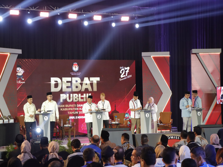 Debat Pilkada Kampar 2024 Berjalan Lancar, 4 Paslon Sampaikan Visi Misi