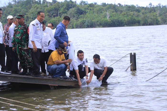 Pj Walikota Pekanbaru Nilai Danau Buatan Sebagai Potensi Besar Pariwisata