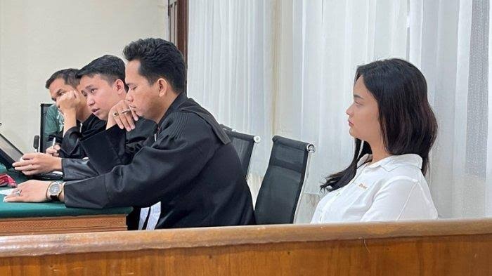 Marisa Putri Mahasiswi Cantik Penabrak IRT di Jalan Tuanku Tambusai Pekanbaru Divonis 8 Tahun Penjara