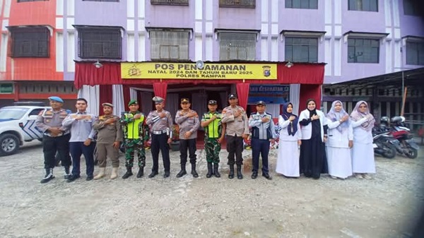 Babinsa Koramil 06 Siak Hulu Laksanakan Pengamanan Natal dan Tahun Baru