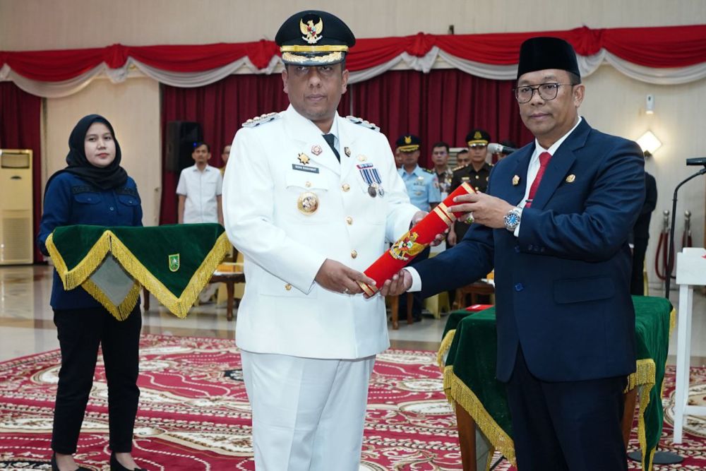 Sah! Roni Rakhmat Dilantik Jadi Pj Wali Kota Pekanbaru Gantikan Risnandar Mahiwa