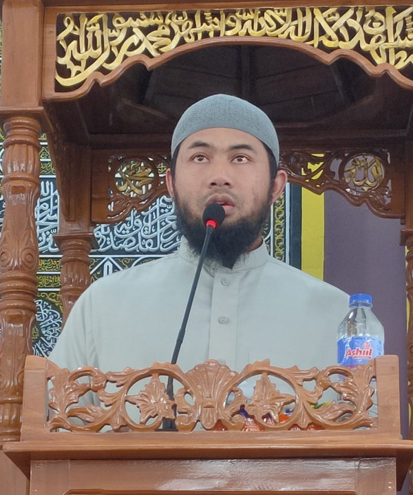 Hakekat Dunia, Tema Khotbah Jumat Ustadz Ahmad Syakir di Masjid Al Hidayah Pekanbaru