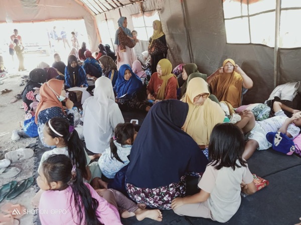 Respon Cepat Banjir di Pusako, Dinas Sosial dan BPBD Siak Dirikan Dapur Umum