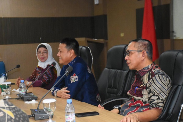 Rapat Awal Tahun 2025, Pj Bupati Minta Kepala OPD dan Camat Respon Seluruh Masalah