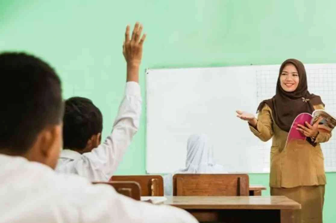 Hore! Tunjangan Profesi Guru Honor Non ASN Naik jadi Rp 2 Juta Per Bulan