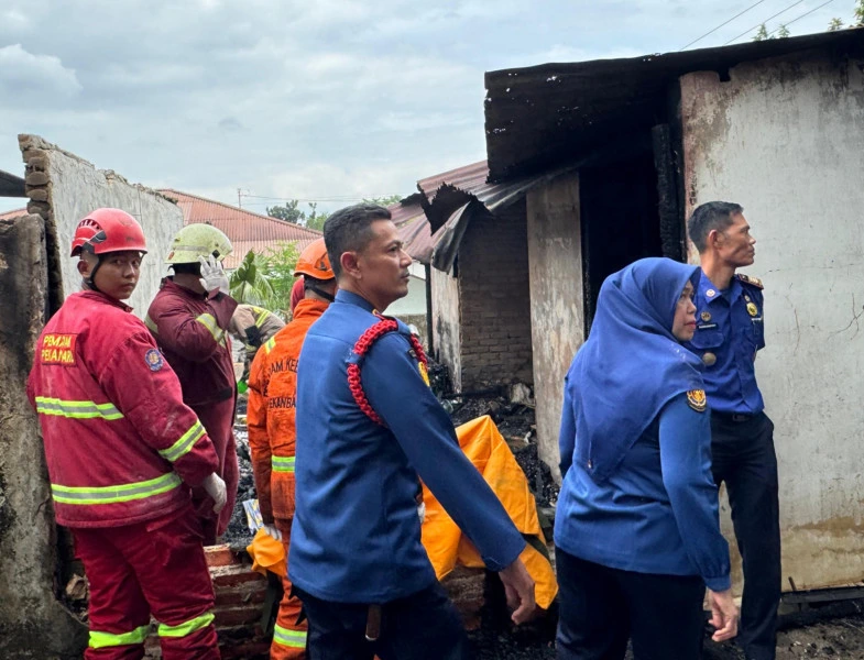 Diduga Akibat Rokok, Seorang Pria Tewas Terpanggang di Jalan Kapling Pekanbaru