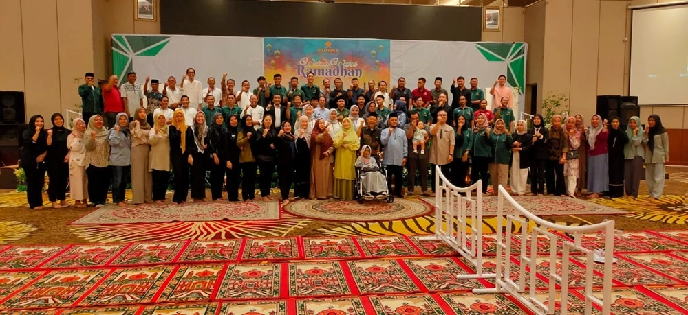 Seluruh Staf Hotel Mutiara Merdeka Silahturahmi, Mendengar Tausyiah dan Saling Memaaflkan Jelang Ramadan 1446 H