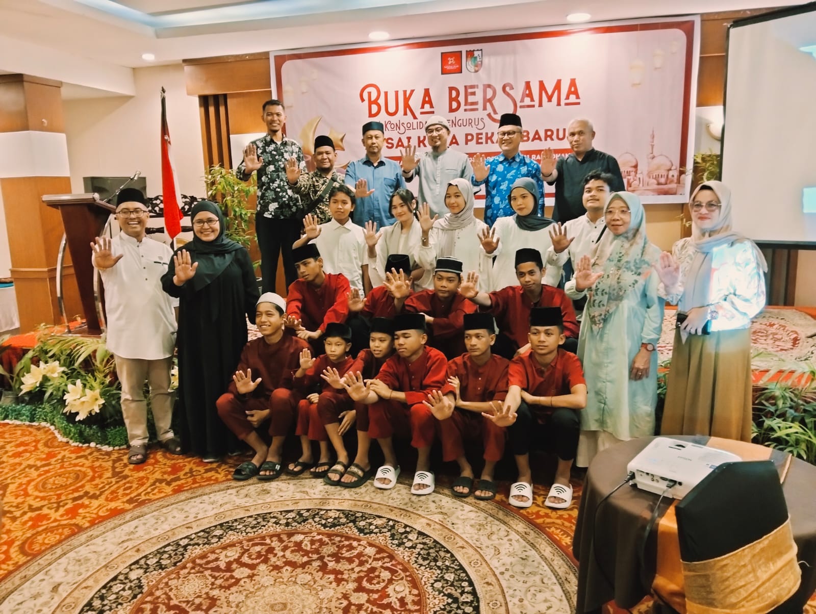 GM Pelindo Regional 1 Pekanbaru Ikut Buka Puasa Bersama APSAI Kota Pekanbaru, Siap Kolaborasi untuk Pemenuhan Hak Anak