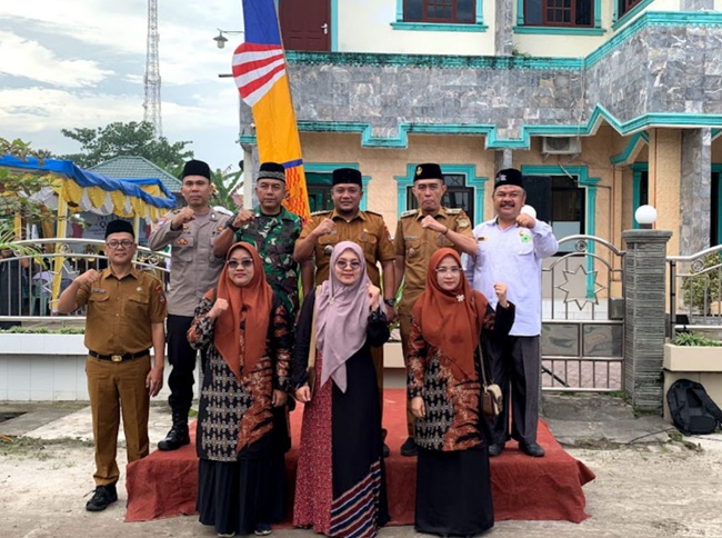 Camat Kisaran Timur Buka MTQ Dan Qasidah Tahun 2025 di Kelurahan Teladan