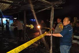 Hati-hati Main HP Sambil Ngecas, Yoga Tewas Terbakar Akibat Ledakan Api Cas HP