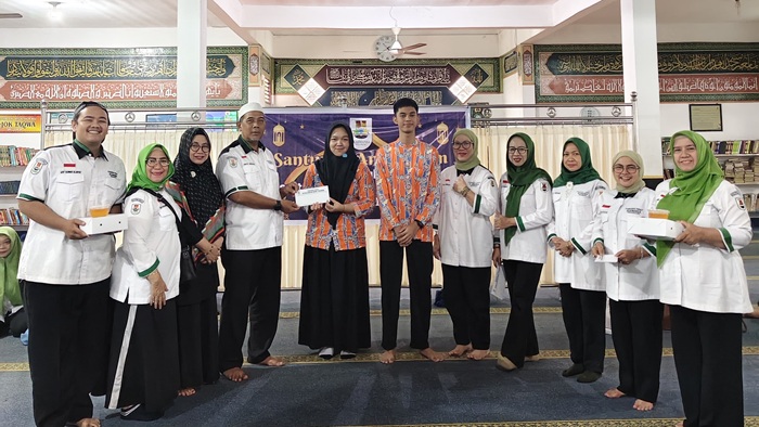 Santunan Untuk Siswa SMAN 1 Pekanbaru,  Wujud Nyata Tali Asih dari IKA SMANSA