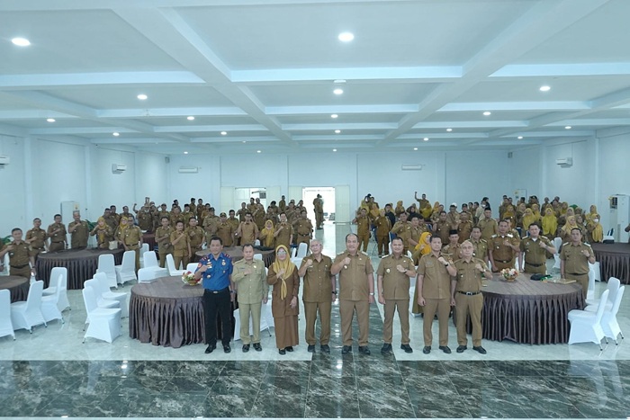 Bupati Asahan dan Wakil Bupati Asahan Ikuti Penyerahan SPPT PBB-P2 Tahun 2025