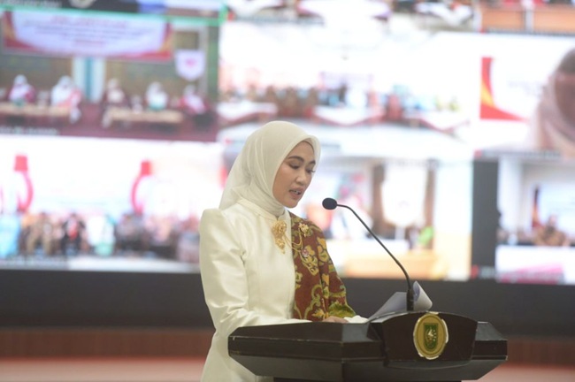 Henny Sasmita Wahid Lantik Ketua Dekranasda se-Riau, Tekankan Pentingnya Sinergi Majukan Kerajinan Lokal dan UMKM