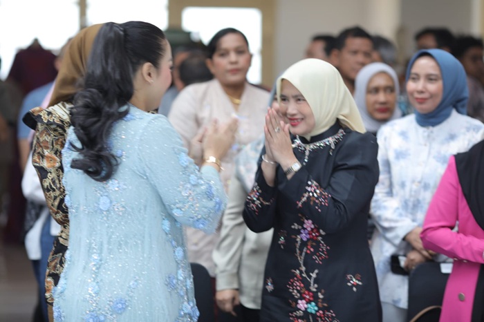 Ketua TP-PKK Kabupaten Asahan Ikuti Penutupan MRFW