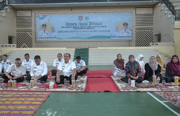 Bupati dan Wakil Bupati Sampaikan Salam Hormat Kepada Ratusan Petugas Kebersihan Asahan