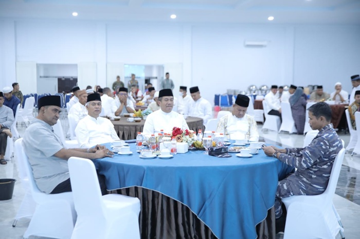 Salat Ied di Masjid Agung Achmad Bakrie, Bupati Asahan Minta Jaga Ketertiban Selama Hari Raya Idulfitri 1446 H/2025 M