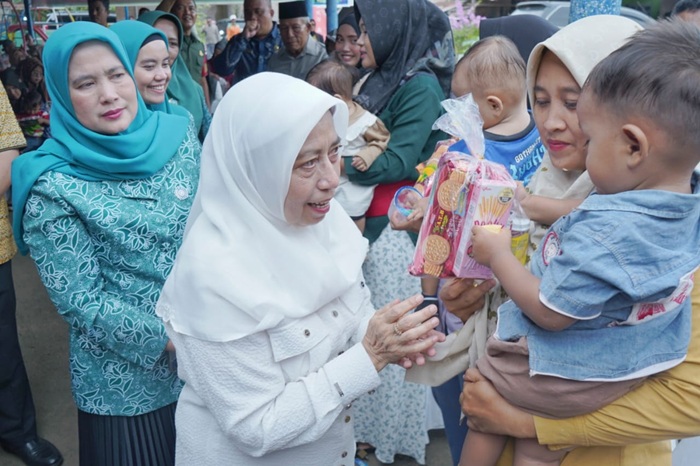 Wakil Ketua PKK Sumut dan Ketua PKK Asahan Kunjungi Posyandu dan PAUD