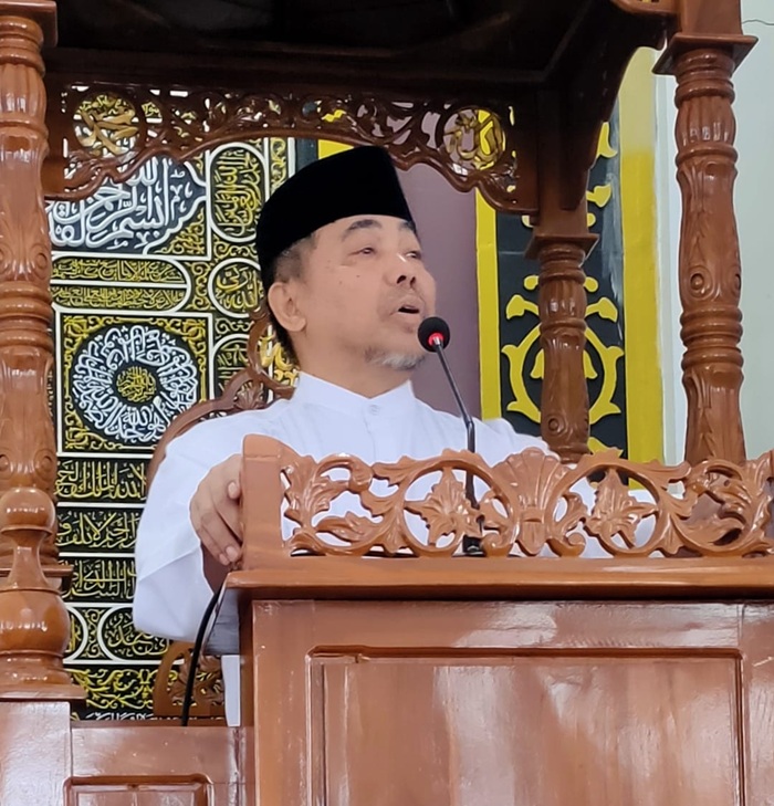 Ustadz Mawardi M. Saleh Jadi Khatib Jumat di Masjid Al Hidayah 
