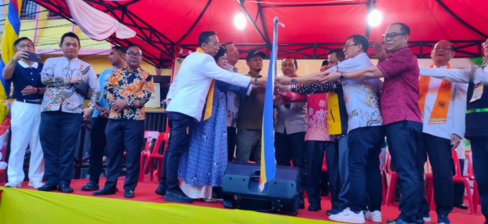 Wako Agung dan Kapolresta Pekanbaru Lepas 3.025 Peserta Pawai Waisak Bersama 2569 BE/2025
